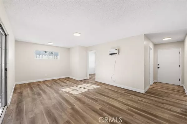 Palmdale, CA 93550,1250 E Avenue R3