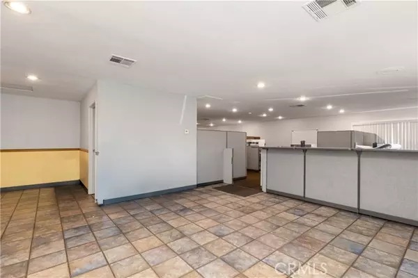 Jurupa Valley, CA 92509,9240 Limonite AVE