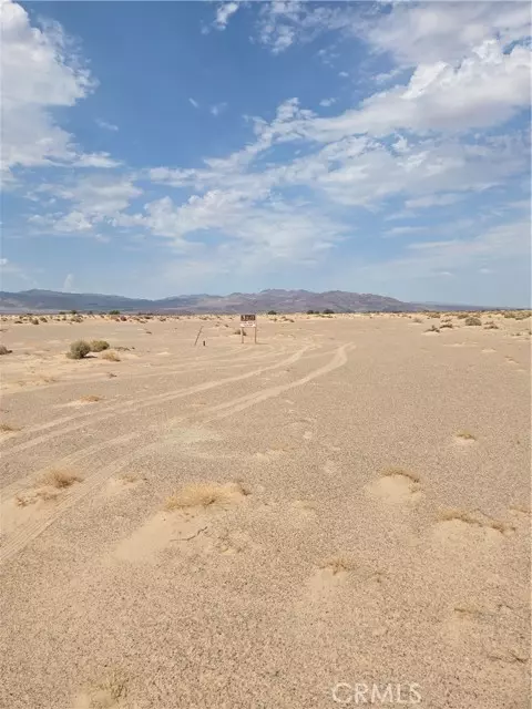 Newberry Springs, CA 92365,32744 Bon View AVE