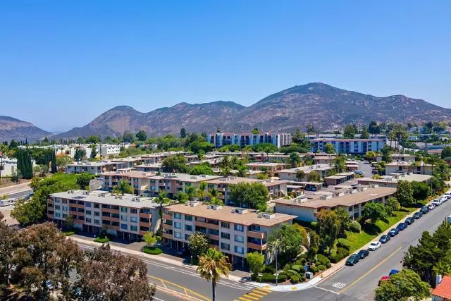 6812 HYDE PARK DR G, San Diego, CA 92119