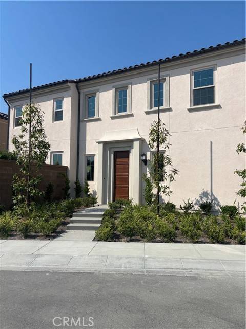 237 Canterbury, Irvine, CA 92618