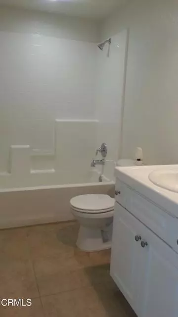 Oxnard, CA 93036,333 Kiawah River DR