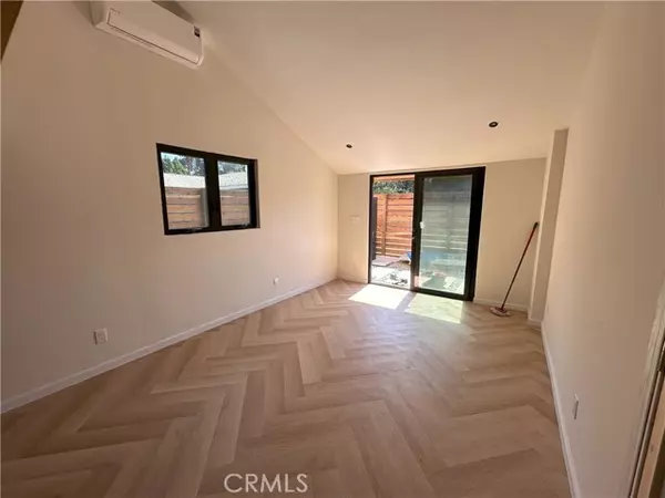 Lake Balboa, CA 91406,6701 Andasol AVE