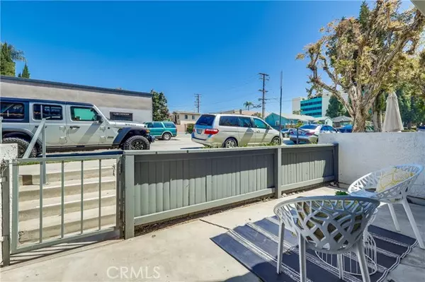 Whittier, CA 90602,7302 Bright AVE B