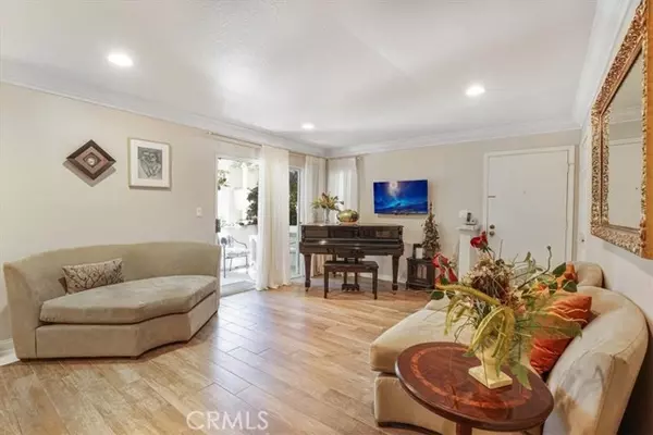 Calabasas, CA 91302,4201 Las Virgenes RD 115