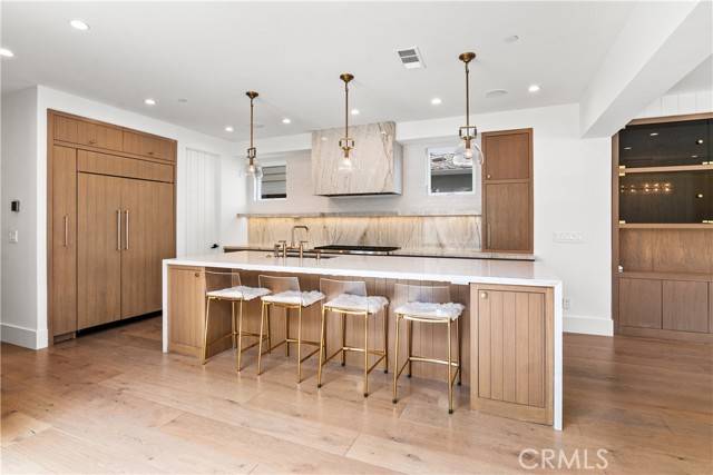 Newport Beach, CA 92662,211 Topaz AVE
