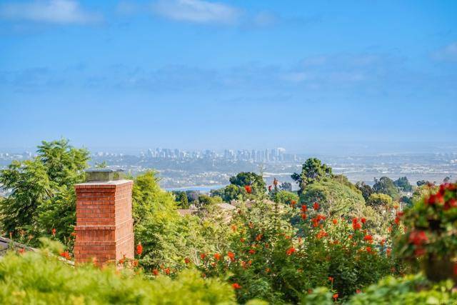 La Jolla, CA 92037,6815 La Jolla Scenic DR