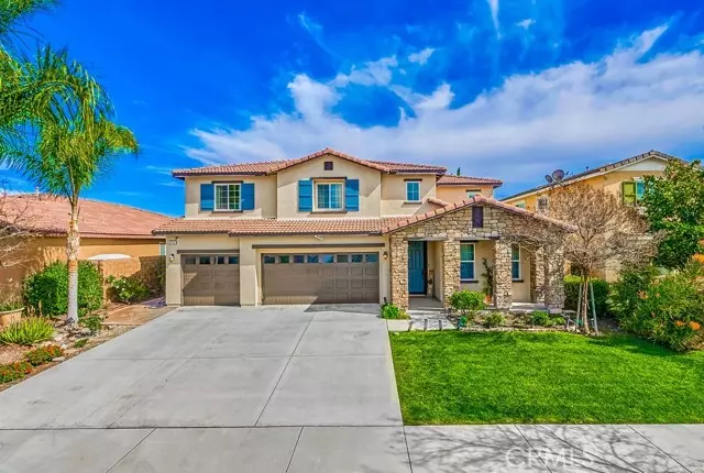 6850 Lucite DR, Eastvale, CA 92880