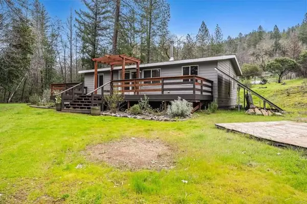 Potter Valley, CA 95469,17521 Eel River RD