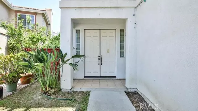 10760 ELM CIR, Stanton, CA 90680
