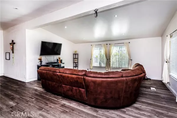 Anaheim, CA 92804,3050 W Ball RD 200