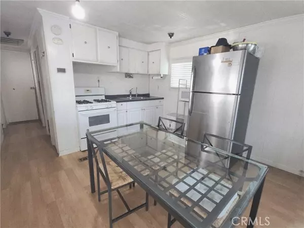 Torrance, CA 90502,1201 228TH 10
