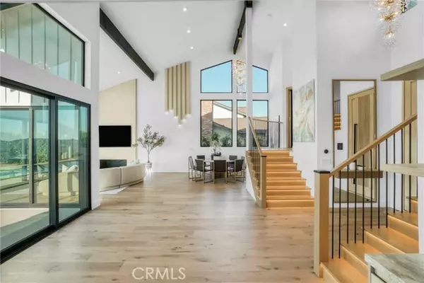 Westlake Village, CA 91361,32075 Canterhill PL