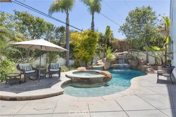 Newport Beach, CA 92663,2300 Margaret DR