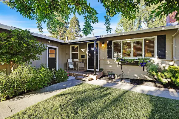 Livermore, CA 94550,486 Hillcrest Ave