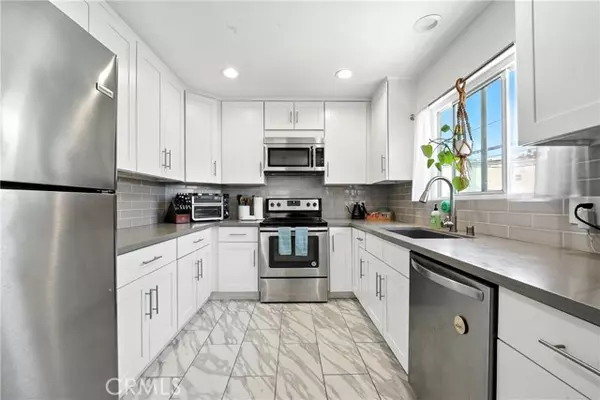 Long Beach, CA 90803,2838 E Mariquita ST 10
