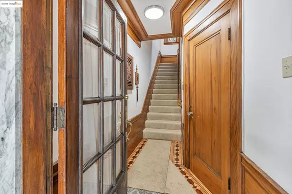 San Francisco, CA 94121,2033-2035 Clement St