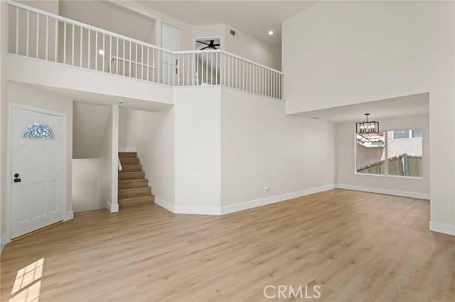 Jurupa Valley, CA 92509,5542 El Palomino DR