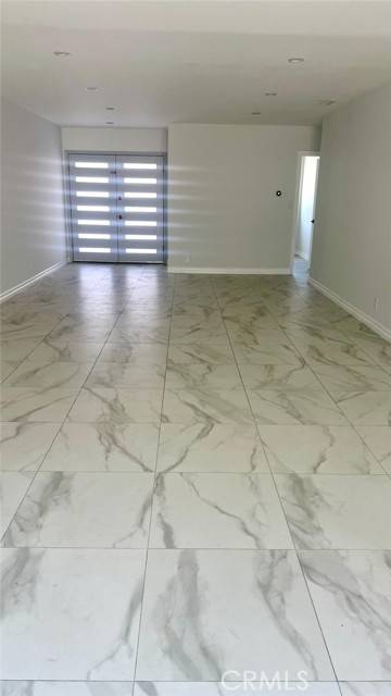 Tarzana, CA 91356,18245 Valley Vista BLD