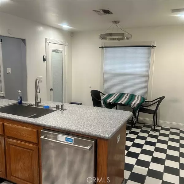 Redlands, CA 92373,39 N Buena Vista ST