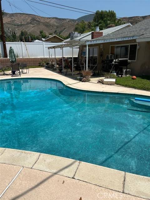 San Bernardino, CA 92407,5196 Sierra RD
