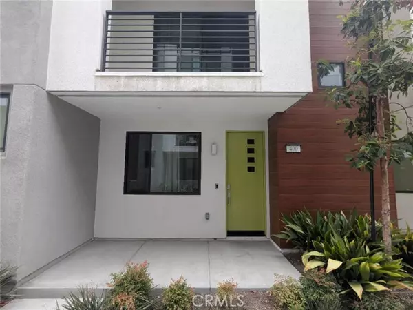 400 Transport, Tustin, CA 92782