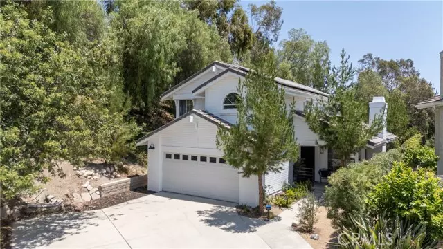 West Hills, CA 91307,7224 Bouquet DR