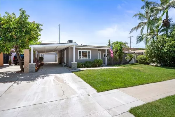 246 N Donneybrooke ST, Orange, CA 92868