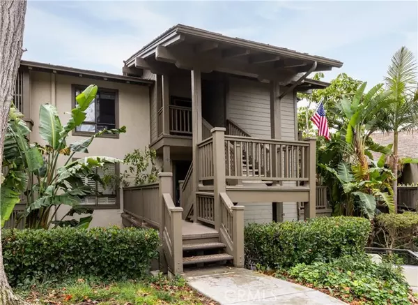 Irvine, CA 92612,9 Flores 26