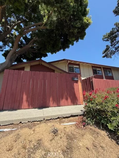 Vallejo, CA 93536,444 corcoran AVE 4