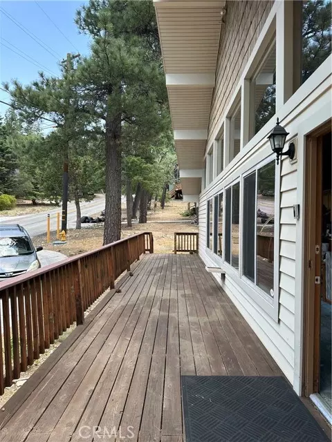 Big Bear Lake, CA 92315,43555 Colusa DR