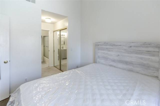 West Hills, CA 91307,7125 Shoup AVE 206