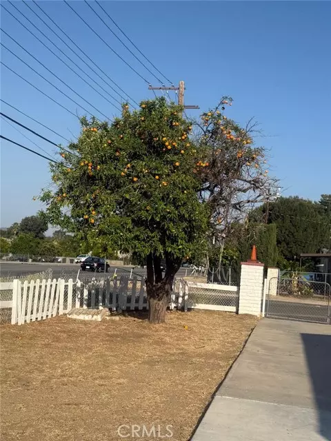 Lake Elsinore, CA 92530,33013 Arbolado LN