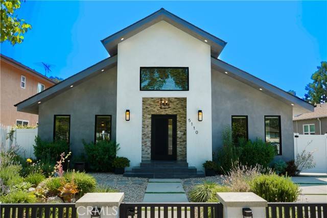 Sherman Oaks, CA 91423,5110 Greenbush AVE
