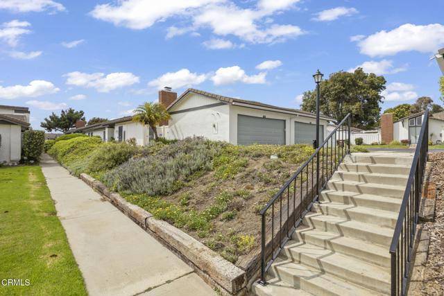 Ventura, CA 93003,1424 Zion WAY