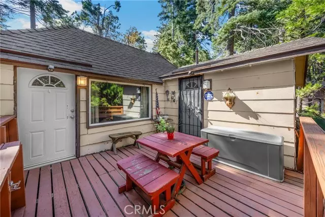 Lake Arrowhead, CA 92352,775 Buckingham