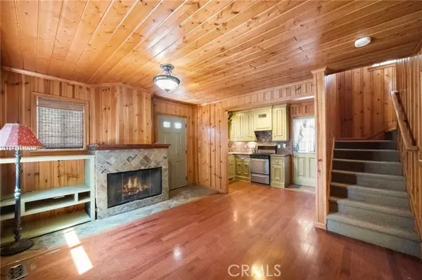 Lake Arrowhead, CA 92352,746 W Victoria CT