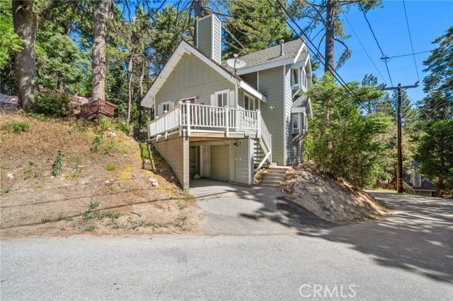 746 W Victoria CT, Lake Arrowhead, CA 92352