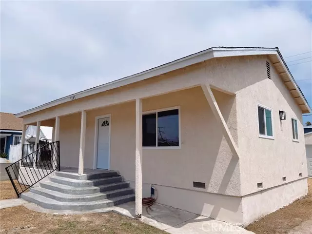 1243 W 98TH ST, Los Angeles, CA 90044