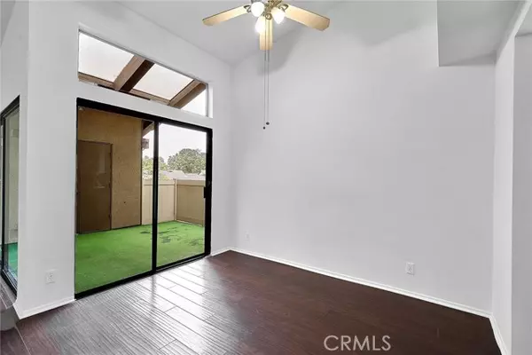 La Mirada, CA 90638,15922 Alta Vista DR C