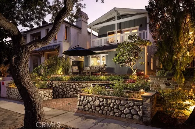 305 Poinsettia AVE, Corona Del Mar, CA 92625