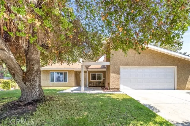 1193 w 13th ST, Upland, CA 91786