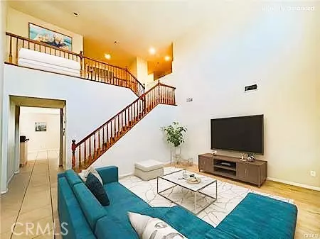 Riverside, CA 92503,17231 Greentree DR