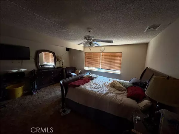 Yucaipa, CA 92399,12968 6th ST