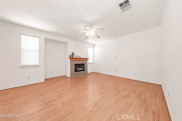 Lancaster, CA 93535,43341 Elizabeth LN