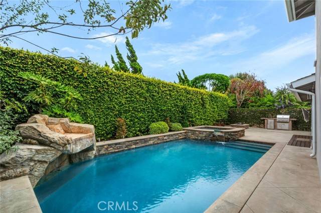 Huntington Beach, CA 92646,21192 Richmond CIR