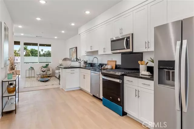 Colton, CA 92324,1176 Santo Antonio DR