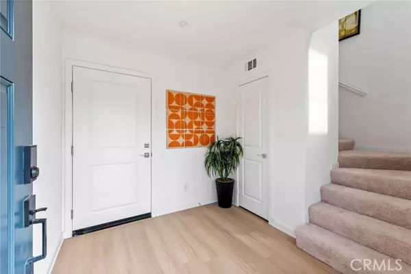 Colton, CA 92324,1178 Santo Antonio DR