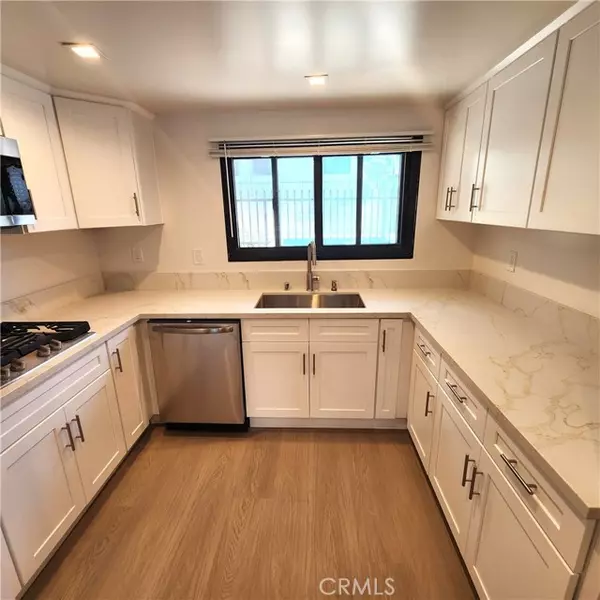 El Segundo, CA 90245,900 Cedar ST 107
