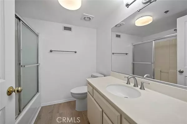 Sherman Oaks, CA 91403,4501 Cedros AVE 218